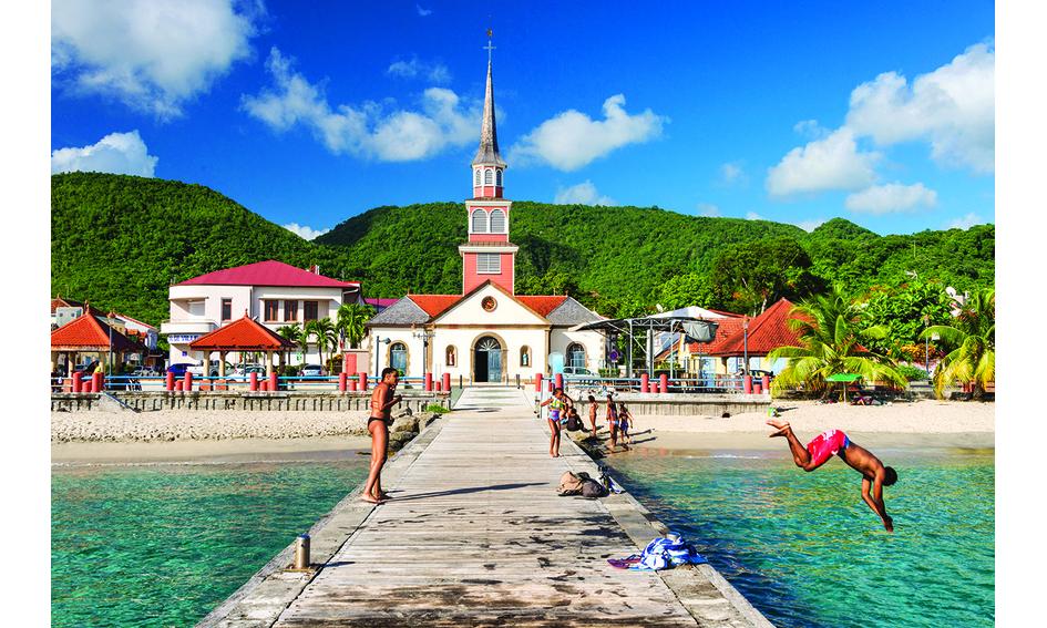 Catamaran cruise through the Antilles