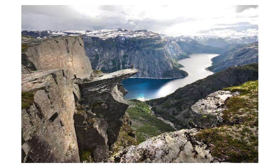 A trip on a yacht in the Norwegian fjords