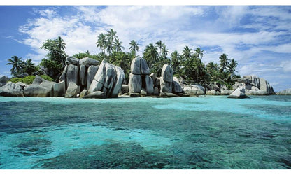 Journey on a catamaran in the Seychelles